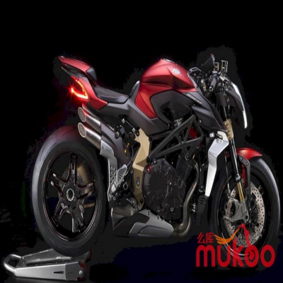 一代名駒MV Agusta Brutale 1000 Serie Oro，狂在限量！40萬元以上！